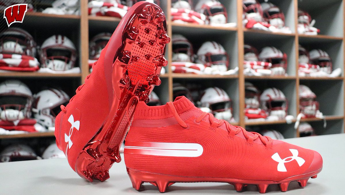 all red under armour football cleats
