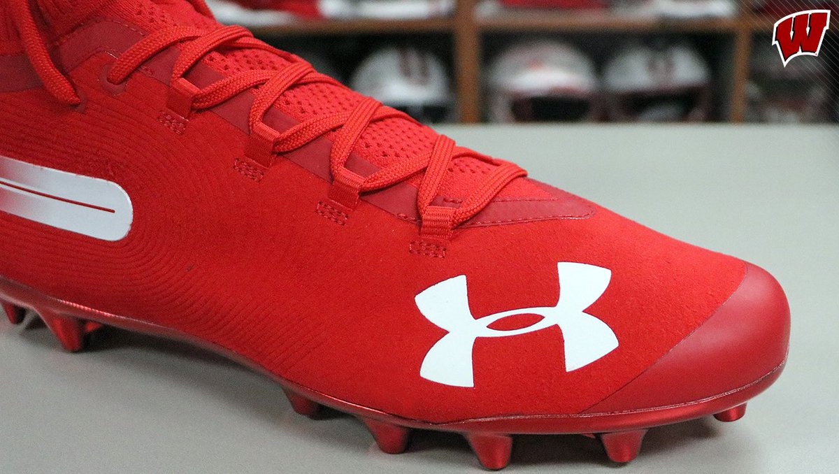 2019 under armour football cleats