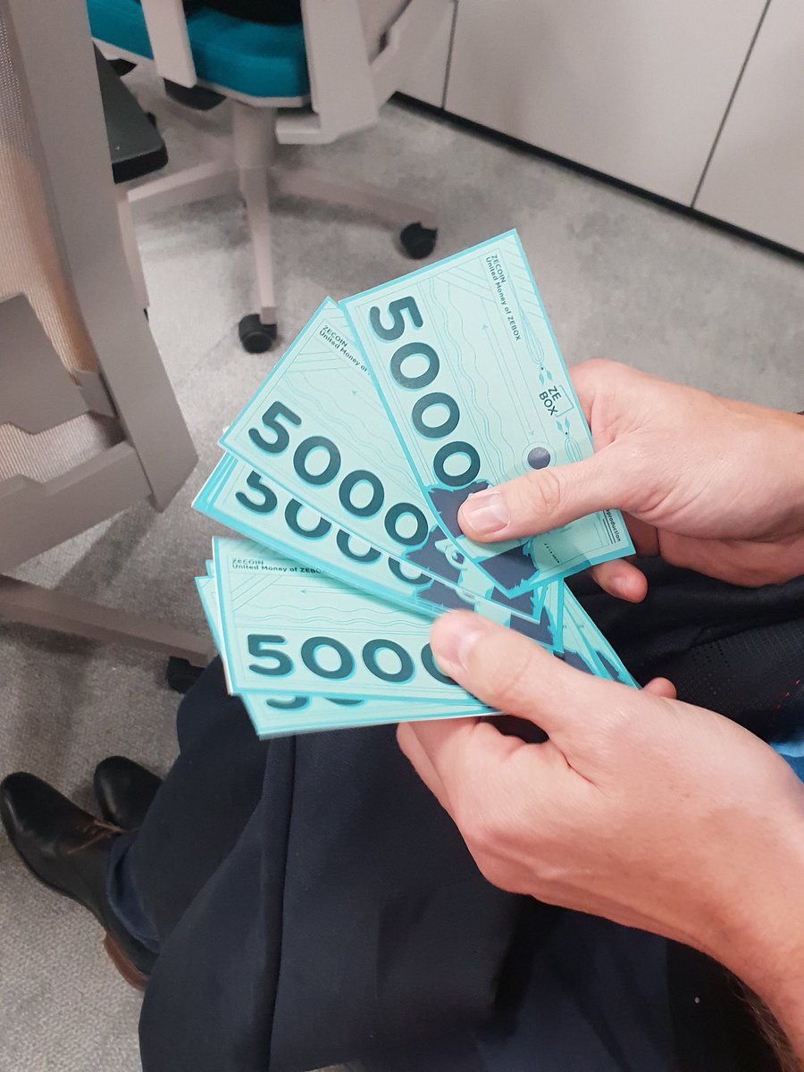 📅[#Afterwork] La #monopolypitchparty est lancée! De gros tours de table en perspective  avec les #entrepreneurs de <a href="/marseilleinnov/">Marseille Innovation</a> 😉😎👌 #marseille #startup #entrepreneur #innovation #incubateur #pitch #event