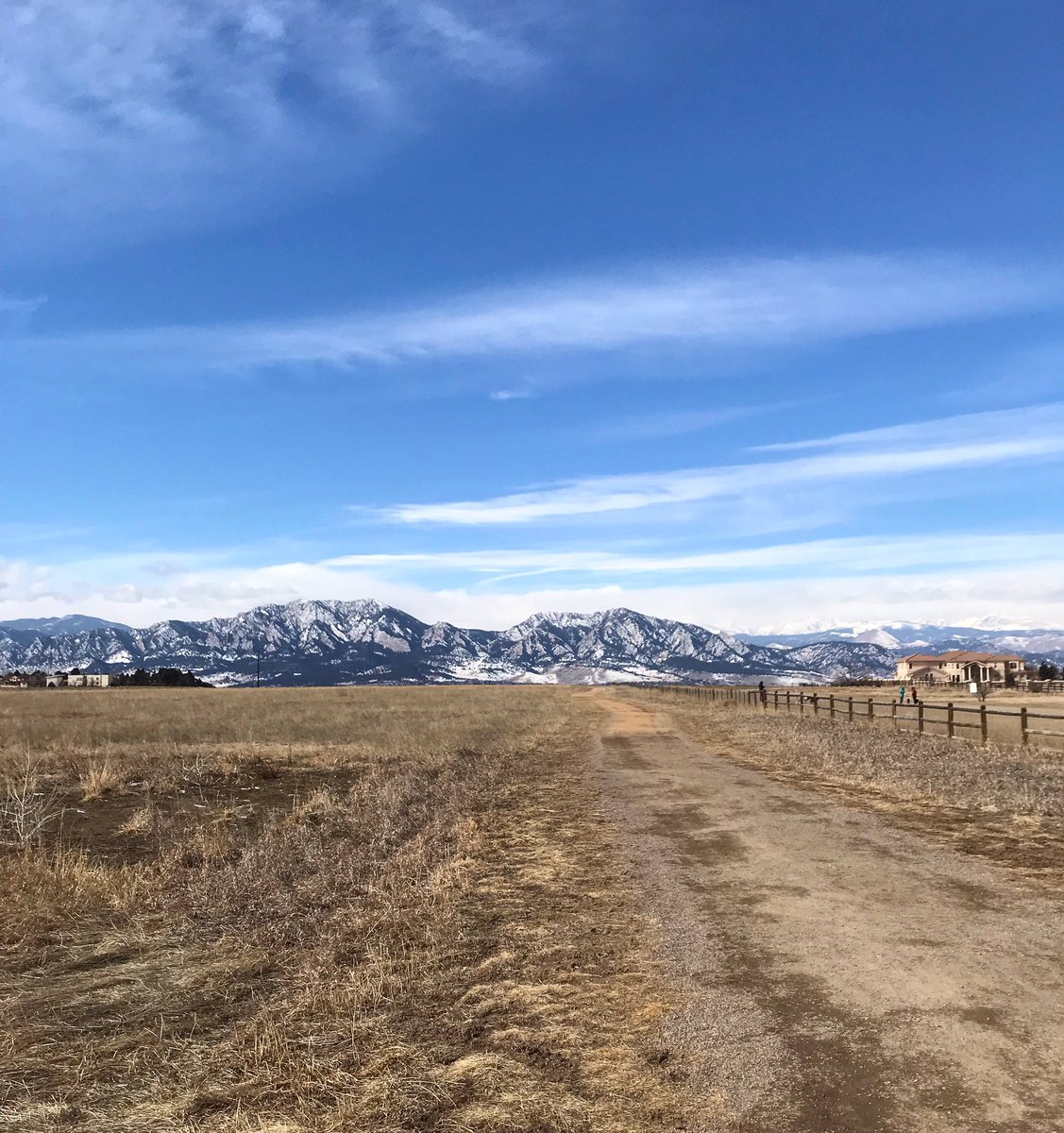 Run views 👌
#running #boulder #winter #flatirons