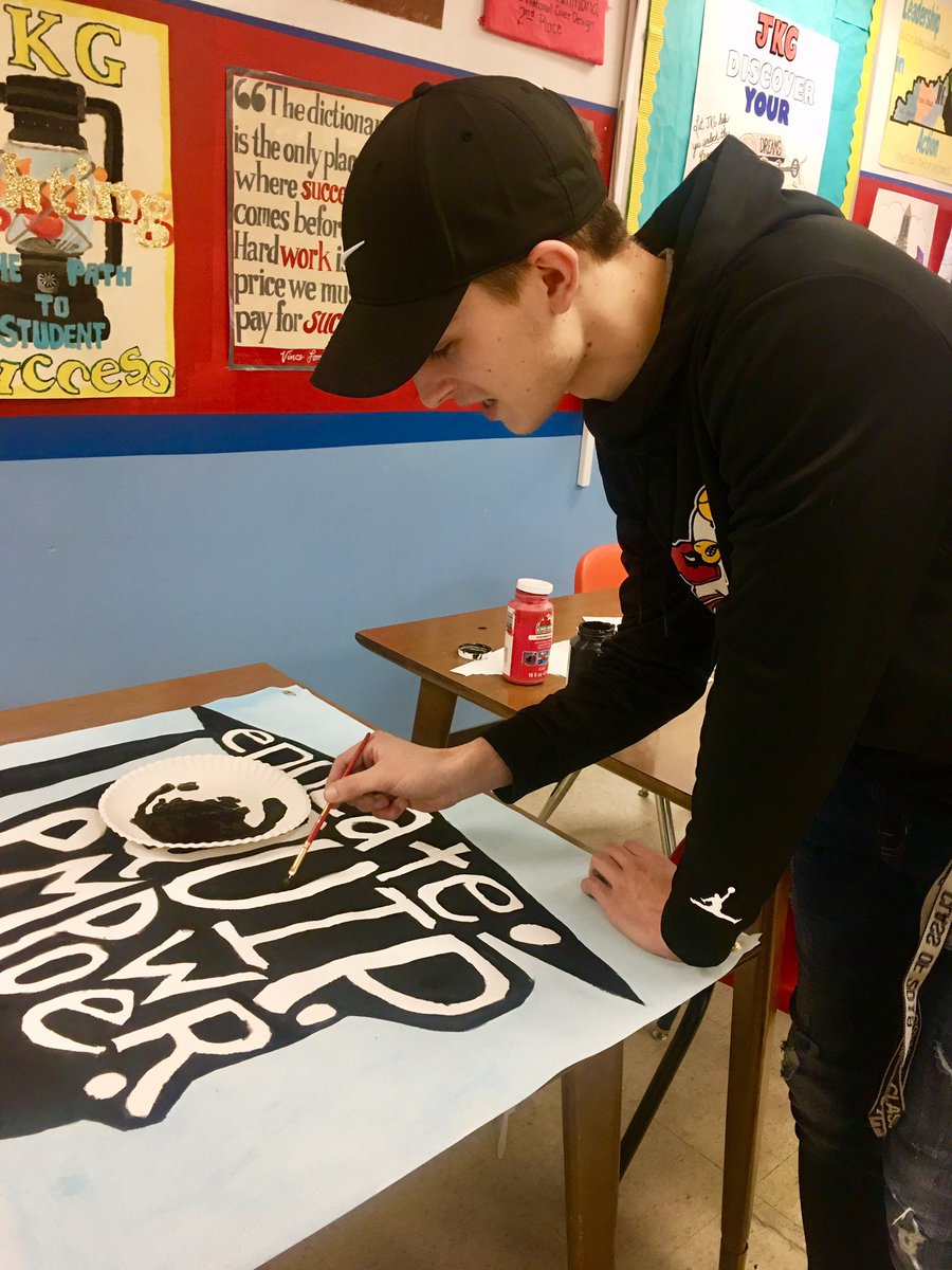 JAGkentucky's tweet photo. Sheldon Clark I JAG KY students designed and painted a custom banner for the Martin County School District’s entry at the Kentucky School Board Association conference.
Great job everyone!
#sheldonclark #ourfuturestartshere https://t.co/GYyFaqyO0Q