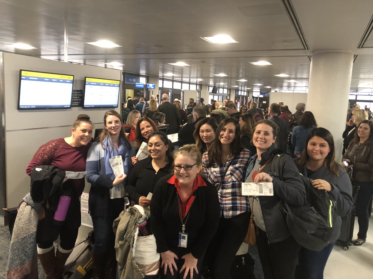 shout out to Julie from @SouthwestAir Phoenix for helping these educators get home after a few delayed flights 🌧 ❄️ ✈️ Our @ShoreAcresMDUSD sharks are anxiously waiting for us! 🦈 #weneedtogethome #sharkadventures #thankyou 👏🏽