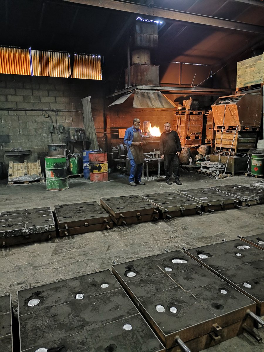 iheliotcouronne's tweet photo. En visite à #Brienne #Chavanges: Choucrouterie Laurent,Fontes de Paris,Scierie Monniot,exploitation agricole des Varennes et réunion d'échange avec les élus.
Une @MajoriteGE engagée sur tous les #territoires de la @regiongrandest pour soutenir l'activité #économique en #ruralité https://t.co/amnEcb1GXk