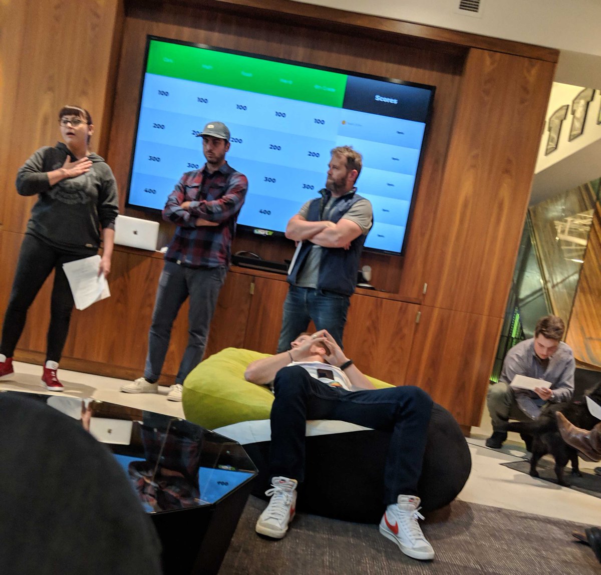 goodbookey's tweet photo. Practice makes perfect. Spelling Bee run through with the team at @theCHIVE HQ. Get your bets in now to join in on the fun >> https://t.co/Dc70BjdTBa
#SpellGood #BeeGood #supercalifragilisticexpialidocious #chivenation https://t.co/fNdINh3rIS