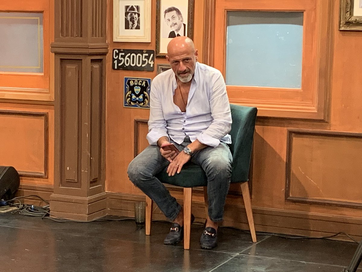 ¡Se ríe mucho hoy <a href="/SofovichGustavo/">Gustavo Sofovich</a> en #PolemicaEnElBar!