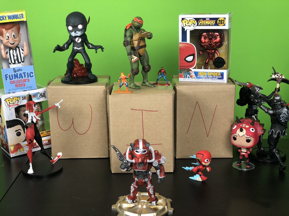 NameIsInvalid00's tweet image. 10pmest! Back with our gameshow giveaway! Just show up to win. (It’s what’s in the boxes 😉)
Youtube.com/Invalidunboxed