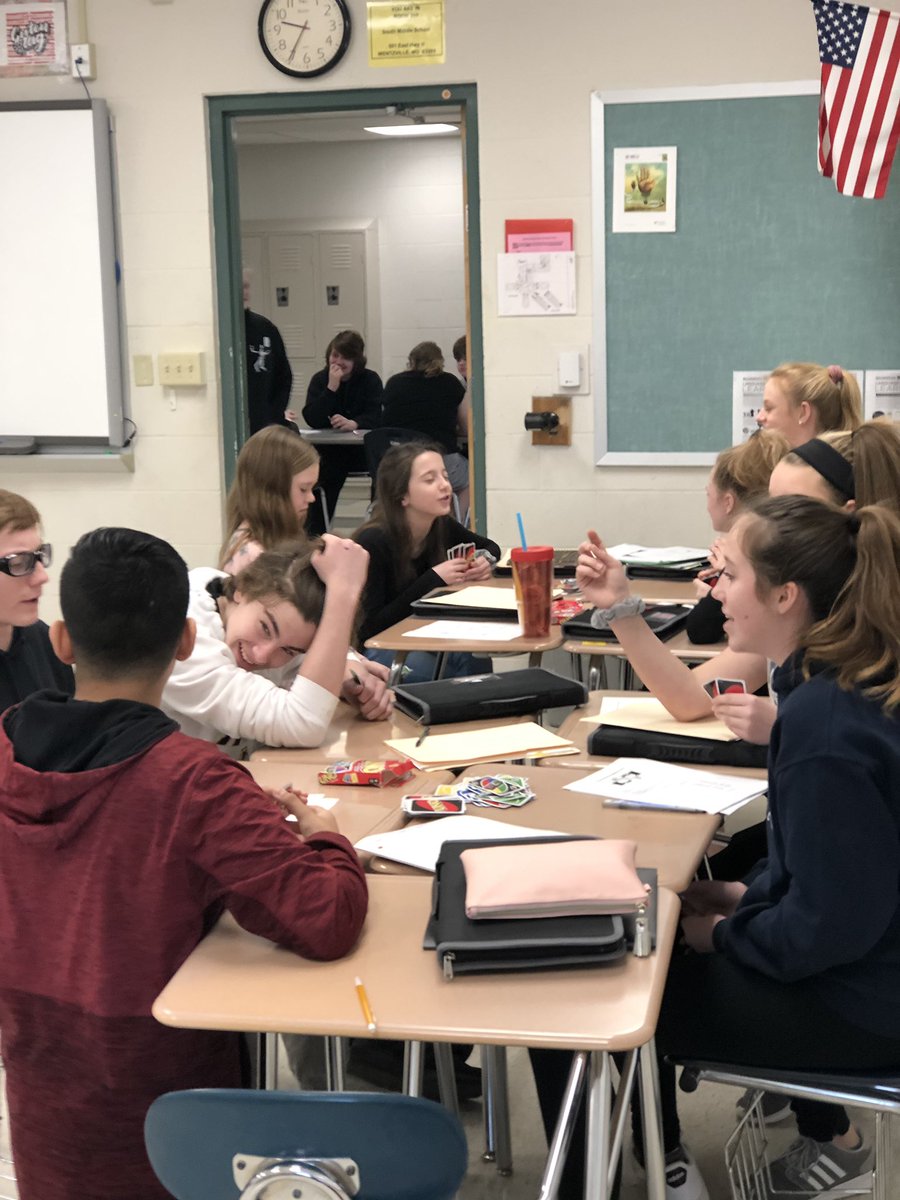 MrsBlecherWSD's tweet image. World Language students had a great time during their fête eating chocolate eclairs, playing UNO, and watching their final skits together. I am sure going to miss SMS! Au revoir! See you in the 2019-2020 school year! #wsmswolves #wsd #WSDcommunity