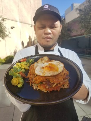 We have more to offer than just quality sleeping rooms here at Hyatt, we have an incredible culinary team! This week’s Breakfast Special in TusCa - here’s our very own cook Von whipping up this mouthwatering #Steak &amp; #Egg #Hash with diced #Avocado #Salsa!