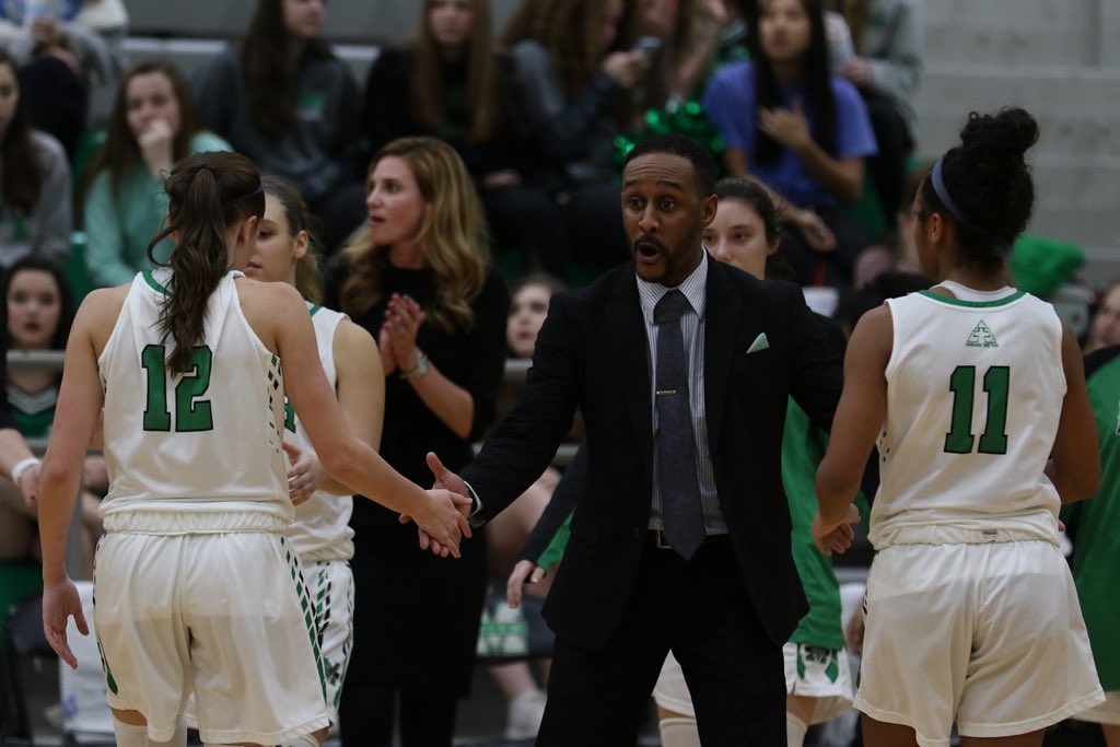 MaddieMcClurg1's tweet photo. R E G I O N A L S  tonight @ 6:30 at McLoud!☘️ #beatplainview https://t.co/XuqfLUxnN2