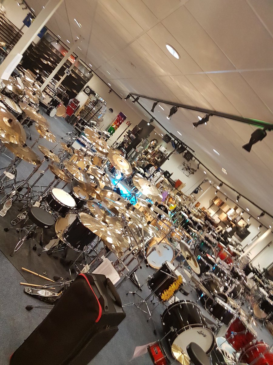 En natuurlijk heel veel drums 😎