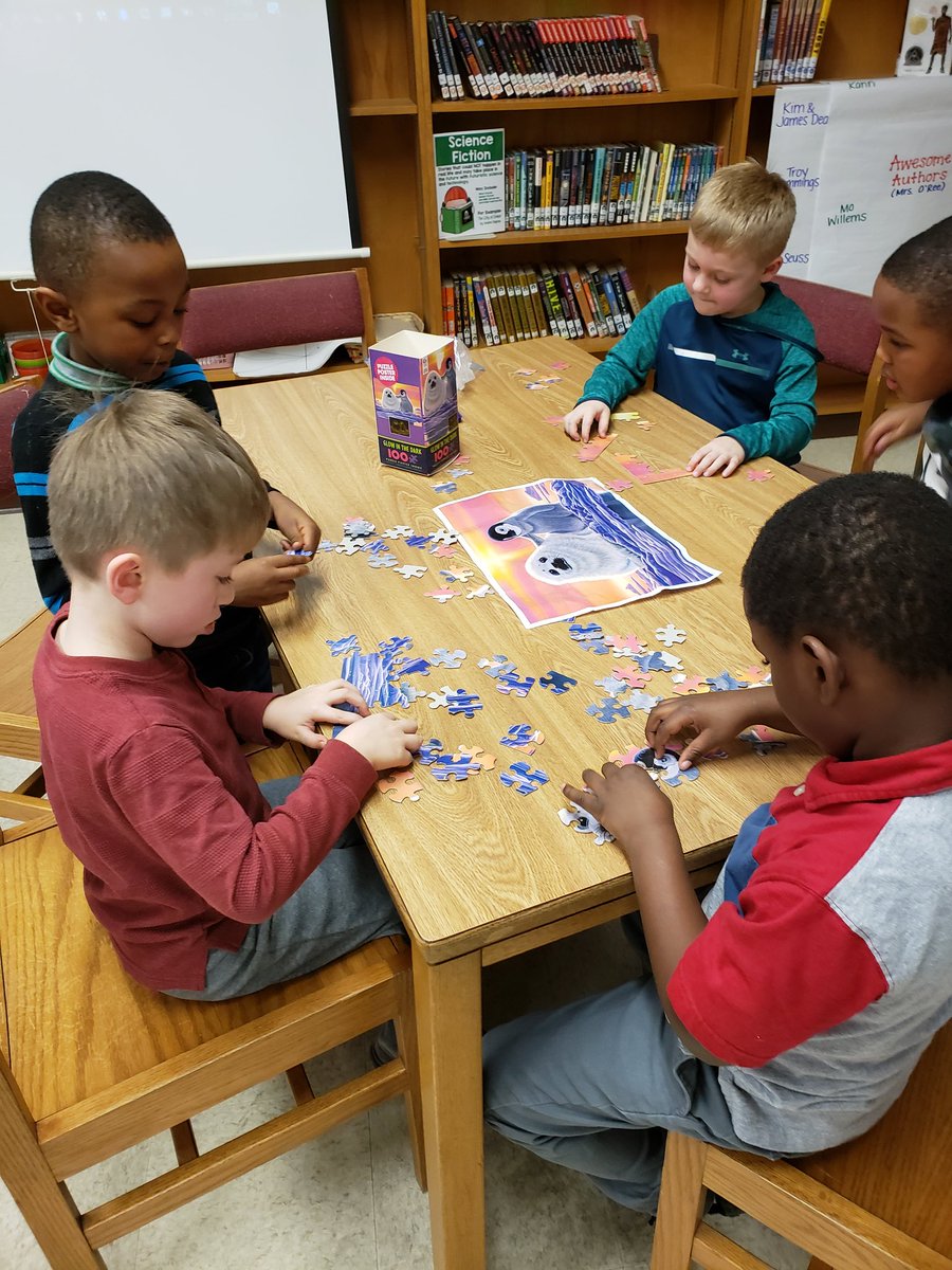 SOESlibrarylady's tweet photo. Kinders collaborate to put together puzzles with 100 pieces in celebration of tomorrow being the #100thdayofschool! π― #library #teamwork #excitementintheair #SOESmakerThursday #bcpslms https://t.co/ePvkg0wBvI