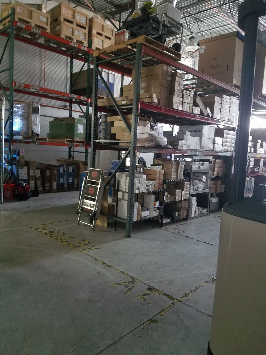 SignageV's tweet image. A look into Amanda's workspace!
Amanda is our go-to for projects! She communicates with accounting and project management to make sure deposits are received and equipment is on site in time for the install.  
She makes sure that equipment is ordered and taken to its new home.