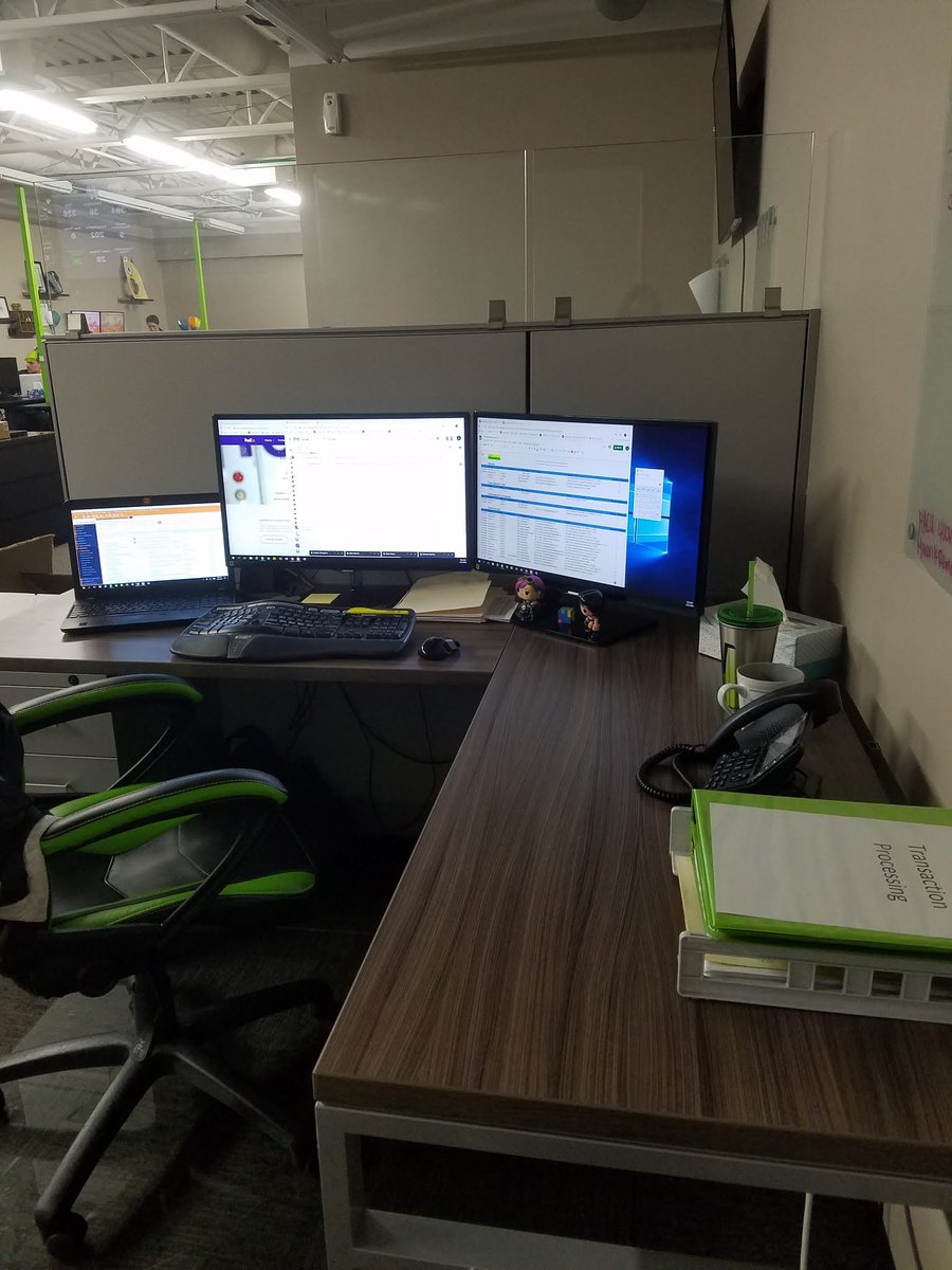 SignageV's tweet image. A look into Amanda's workspace!
Amanda is our go-to for projects! She communicates with accounting and project management to make sure deposits are received and equipment is on site in time for the install.  
She makes sure that equipment is ordered and taken to its new home.