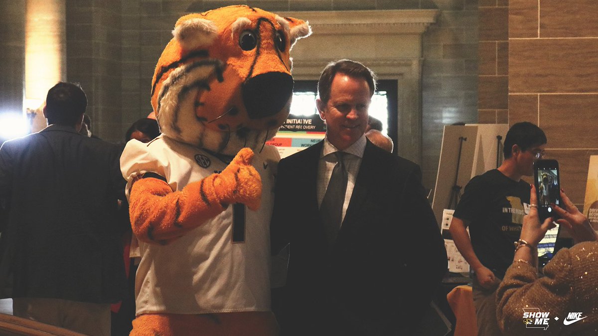MizzouAthletics's tweet photo. 📸 @Coach_Odom, @CoachPingeton and @Mizzou leaders spent part of today at the State Capitol for @umsystem's Legislative Day!
#ShowMeUM https://t.co/7tAW1UUpoe