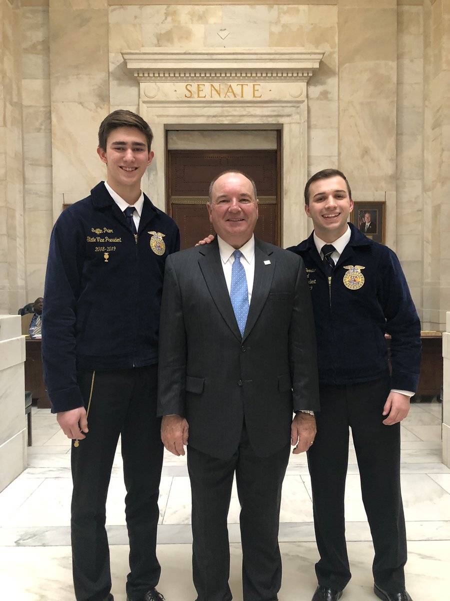 ArkansasFFA's tweet photo. Special thanks to Senator @Bruce_Maloch for recognizing National FFA Week today in the Senate! We appreciate your continued support of Agricultural Education and FFA! #FFAWeek2019 https://t.co/PiDXfHBWLO