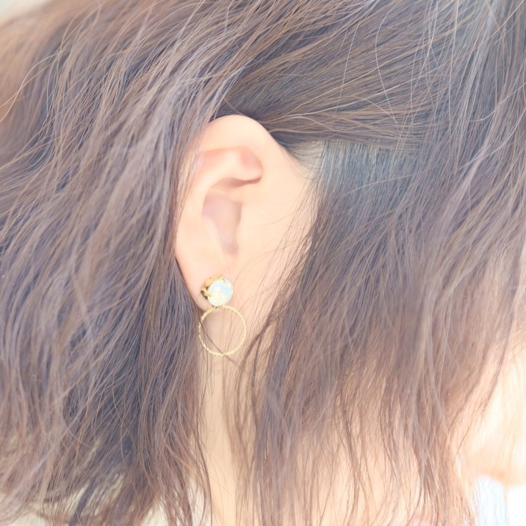 nocca_a's tweet image. jewel ring💍
名古屋でお世話になった写真の先生♡
妹さんとお友達のまで♡
オーダーありがとうございました！
🥰🥰🥰
#アクセサリー #ハンドメイドアクセサリー #ビーズ #ビーズ刺繍 #イヤリング #ピアス #14kgf #チタン #ハンドメイド #手作り #耳環 #japan #kawaii #オーダーメイド #スワロフスキー