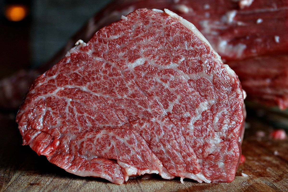 mickeys_steaks's tweet photo. All Natural Steaks proudly served at Mickey's! Mickey's has the best steaks in OKC!

#steak #meatlovers #carnivores #beststeaks #allnatural #findining #steakhouse #Mickeys #mickeymantlesteakhouse https://t.co/cTY2Il68oL