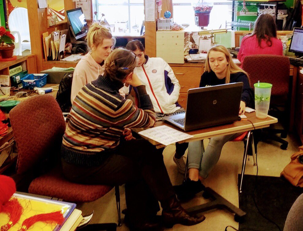 SynergyClinton's tweet photo. One of our initiatives are working with the Discovery Center to update or redo a website that can help communicate better with parents and visitors. #IBC #clintonproud #authenticproblemsolving https://t.co/HDeu5WwSLl
