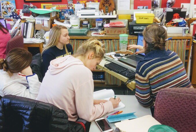 SynergyClinton's tweet photo. One of our initiatives are working with the Discovery Center to update or redo a website that can help communicate better with parents and visitors. #IBC #clintonproud #authenticproblemsolving https://t.co/HDeu5WwSLl