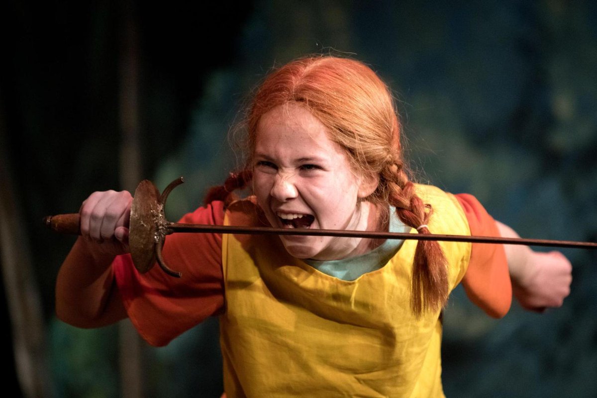 Anmeldelse: Nina Martine Borlaug Gudim er et lite funn i rollen som Pippi på Fyllingsdalen Teater (abo) bt.no/kultur/i/gPqW9…