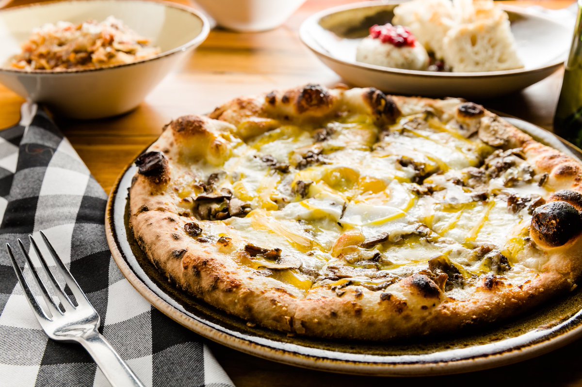 “Every pizza is a personal pizza if you try hard and believe in yourself” - Bill Murray 🍕