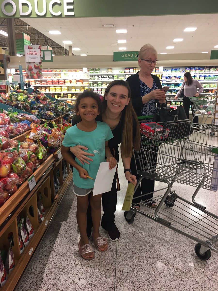 t_michaelos's tweet photo. Lots of Woodward Superstars using their math skills at Publix Math Night!@WoodwardStars @LynnSapp8 @Joselyn7Ortiz @CScottWAE1 @julieleemurray @MichelleMaclin @WoodwardStars https://t.co/6dLHVZA2wV