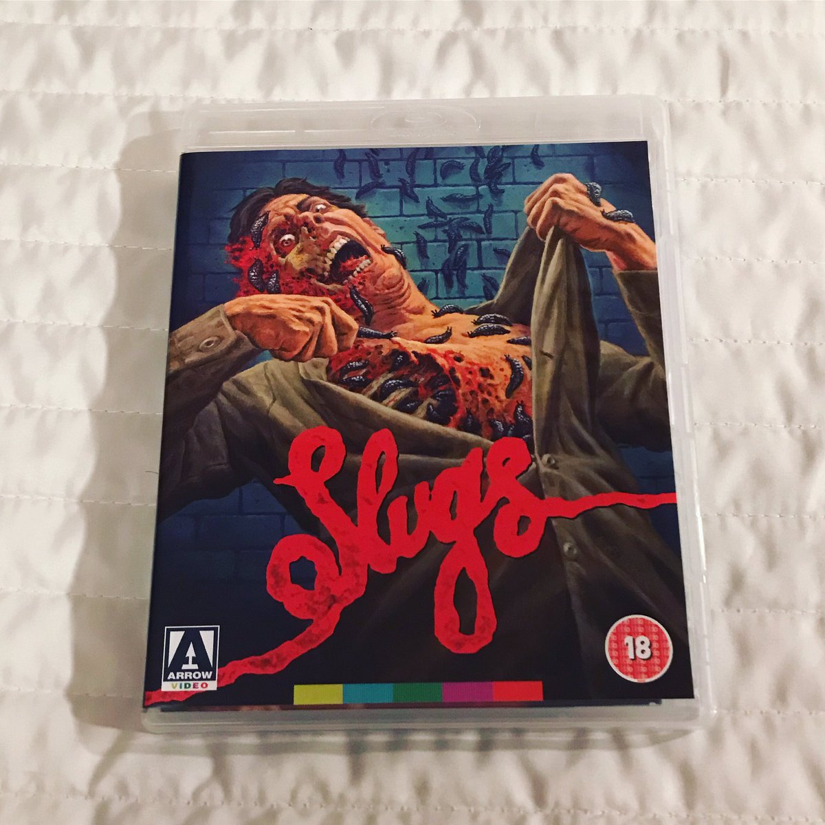 DennisAlexis84's tweet photo. Watching horror movie "Slugs" (1988) on Blu-ray. Starring Michael Garfield, Kim Terry and Philip MacHale. Cheesy fun. 🎞🎥
#SlugsMovie #Slugs1988 #SlugsMuerteViscosa #MichaelGarfield #KimTerry #PhilipMacHale #horror #slasher #bluray #bmovie https://t.co/zhXtnuNd8n