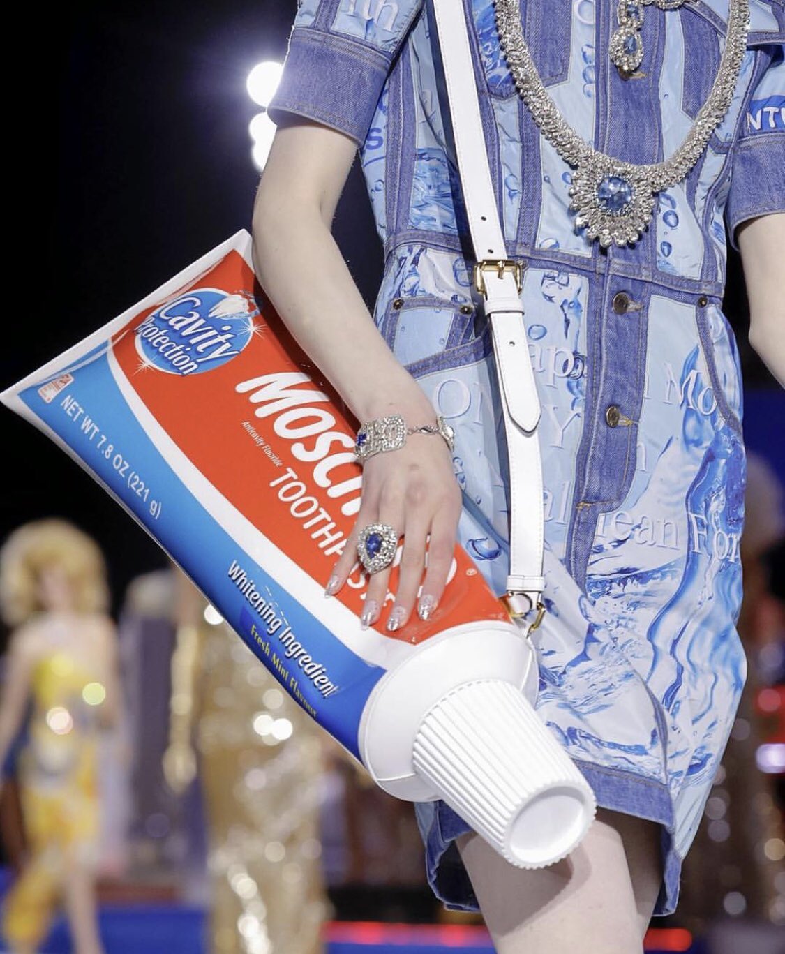 moschino toothpaste bag