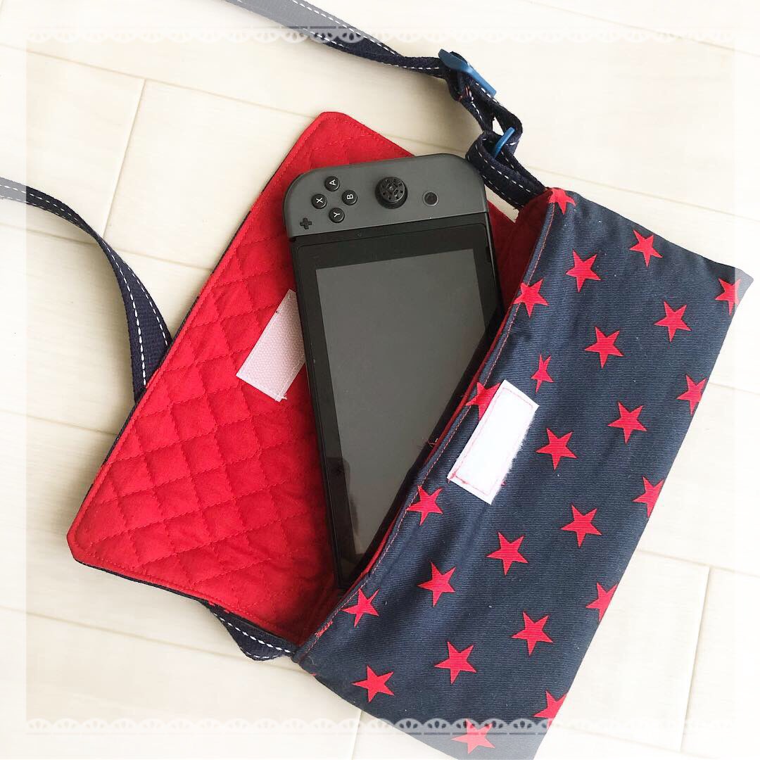 さかな Auf Twitter ハンドメイドにはまるw ことろさんのステラ ルーのコートの型紙めちゃたのしみ ひさびさにできたら作ろう 息子に任天堂スイッチのケース カバー つくったよー 調整できるようなショルダーバッグみたいにした 型紙とかなしでぶっつけ本番 さかな Auf Twitter ハンドメイドにはまるw ことろさんのステラ ルーのコートの型紙めちゃたのしみ ひさびさにできたら作ろう 息子に任天堂スイッチのケース カバー つくったよー 調整できるようなショルダーバッグみたいにした 型紙とかなしでぶっつけ本番