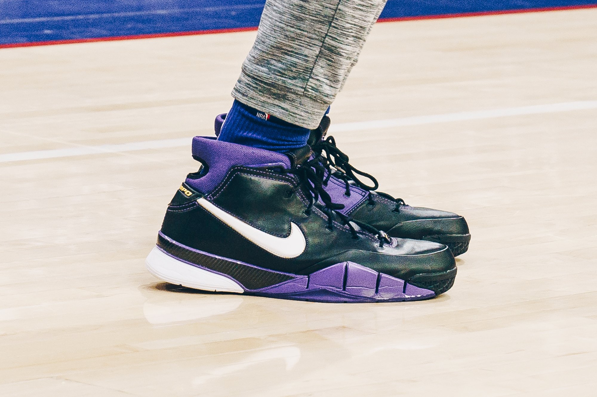 76ers on Twitter: ".@ThaRealJsimms wearing I Protro "Purple Reign" during pregame warmups. @NBAKicks | #HereTheyCome https://t.co/HmiDGPT2gU" / Twitter