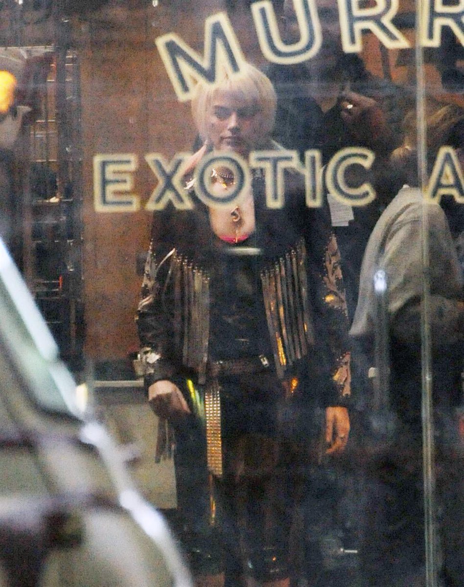 Jo 🔊 on Twitter: "↳ BoP set leaks + costuming, a thread.…