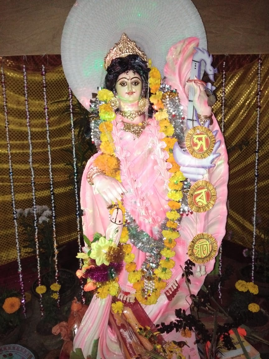 PatraShop's tweet photo. বাগদেবীর আরাধনা উপলক্ষ্যে সকলকে জানাই আন্তরিক প্রীতি ও শুভেচ্ছা. https://t.co/WZe8YxzItu