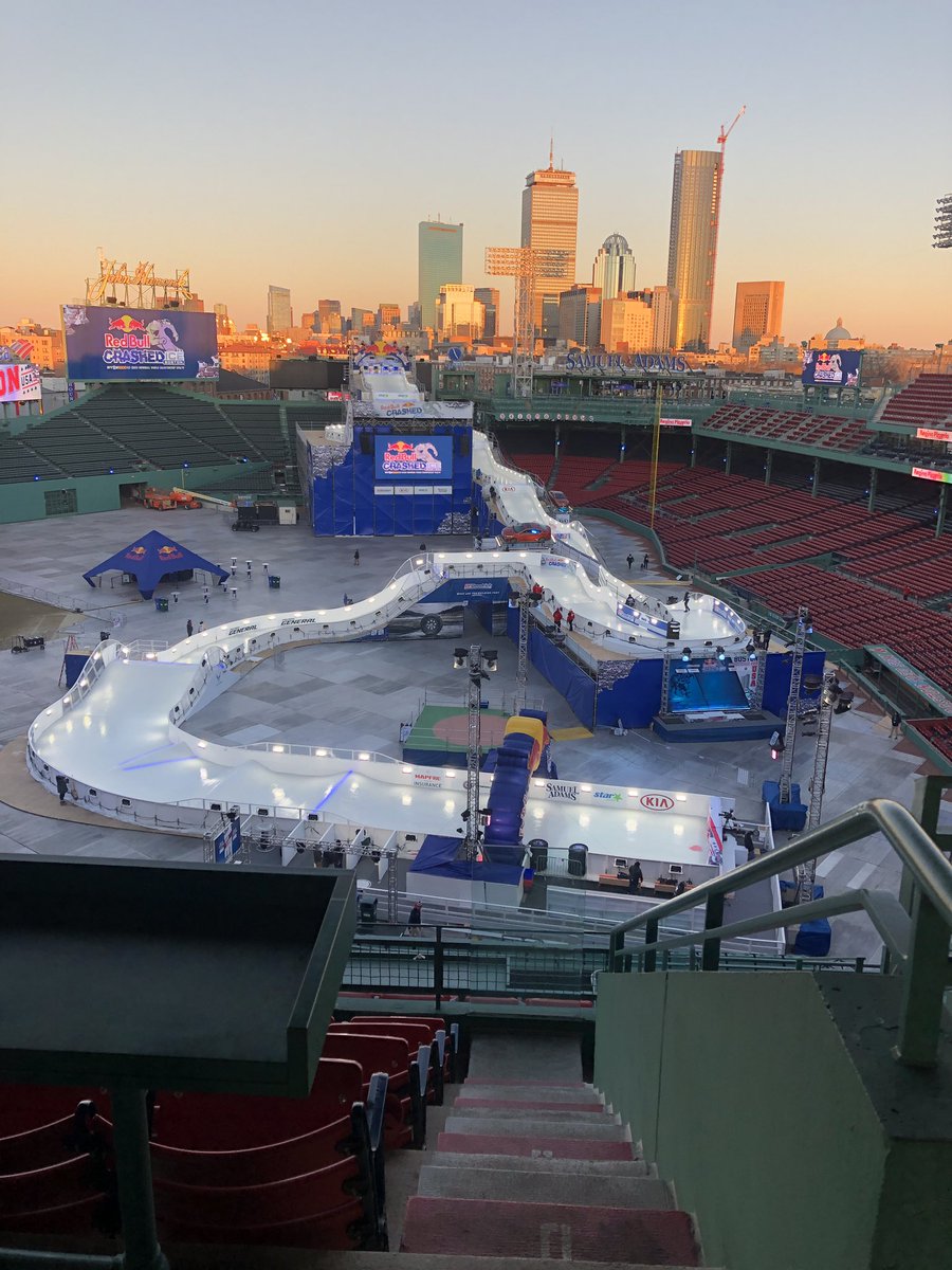 We’re in the building for #RedBullCrashedIce! Follow along on Twitter and IG @CouchGuySports