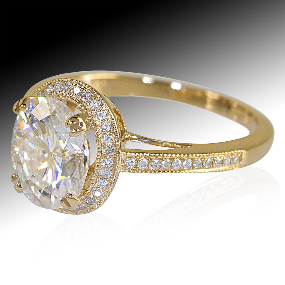 Mockingbird_USA's tweet photo. Jewelry photography day at the studio. #productphotography #jewelry #gold #diamonds #studiophotography #photography #macro #fashion https://t.co/vInIYKUOia