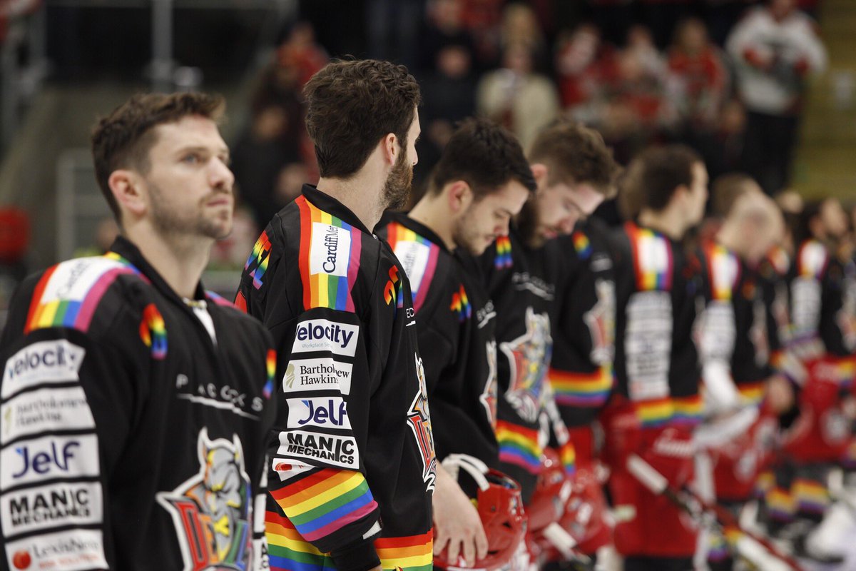 cardiffdevils's tweet image. 🌈
📸 @KerryPhotoJ_USW &amp;amp; @TheWelshWoman