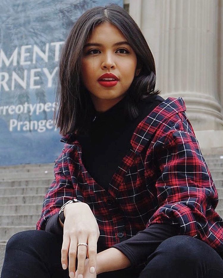 alwaysmaichaard's tweet photo. Our #MACMaker @mainedcm keeps it stylish and wears #MACMatte in Chili as she explores the Big Apple 🗽with #MACCosmeticsPH.
Follow @MACCosmeticsPH for more #MACMaker updates.
@mainedcm 😚💕
©️ maccosmeticsph IG Update
#ADNPicnicFunDay https://t.co/2UIvu6sykn
