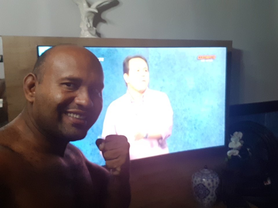 arimuralha's tweet photo. #SpiderNoCombate  Arinaldo pra cima deles Brazil https://t.co/aPGXxR3BnQ