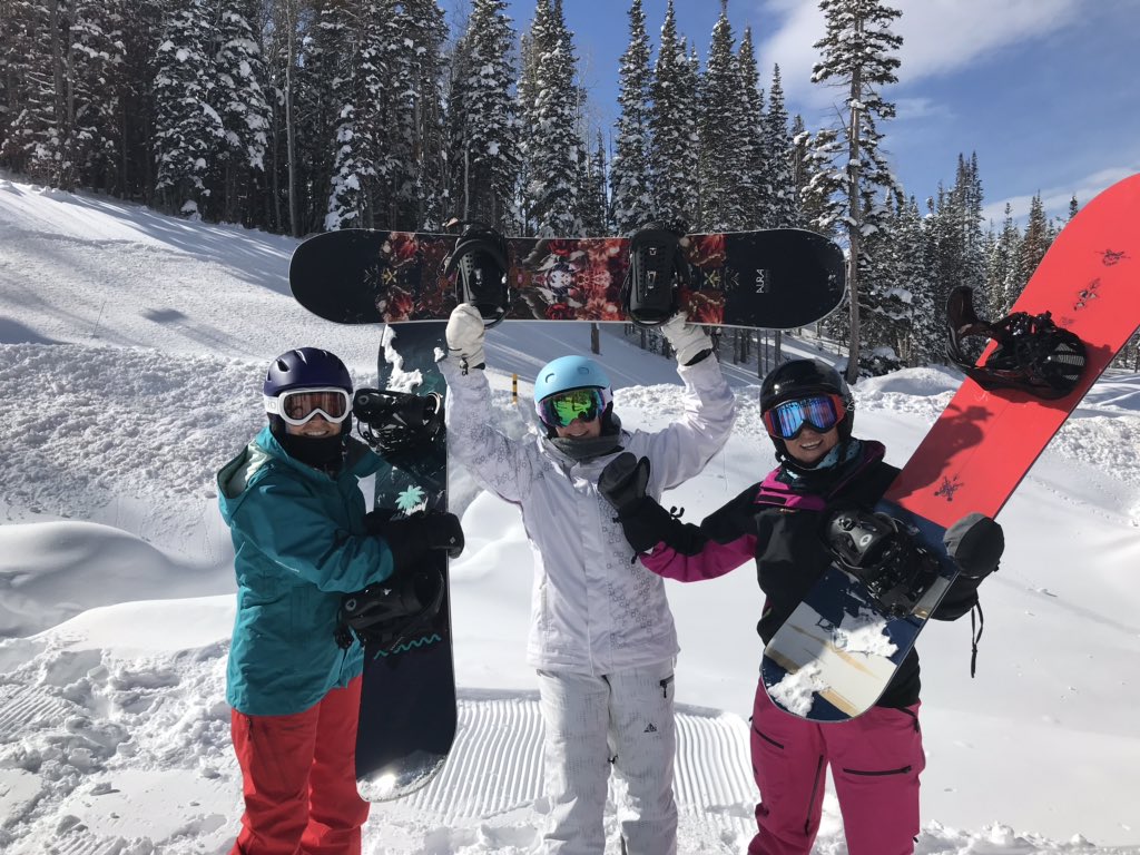 The girls are back in town! 🏂🎉