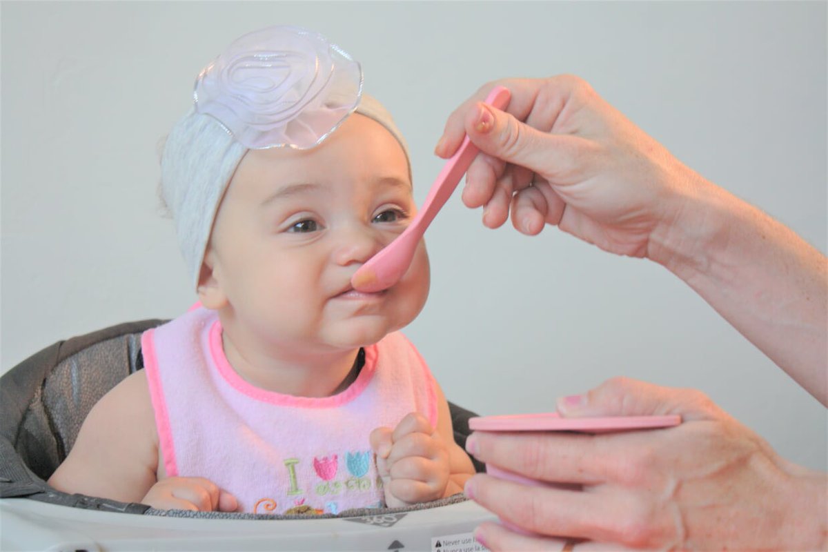 PacificBabyInc's tweet photo. It's so important for children to learn to feed themselves...it's worth the patience.  #PacificBaby has #NaturalBambooFeeding products that will make eating more exciting and healthy.  Your baby will love their independence.  #SuggestedRead

https://t.co/HLQQGdgVuh https://t.co/IaJ56eF0TB