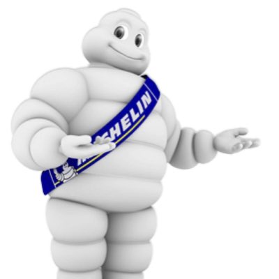 Michelin logo. Символ Мишлен Бибендум. Бибендум Мишлен грузовой. Маскот Мишлен. Michelin логотип.