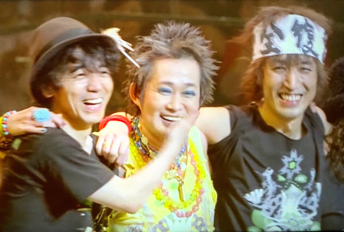 Yukihiro Hagiya 本日2月10日は完全復活記念日 もう11年ですね 今snsで繋がってるみなさんはあの日の武道館に居たんですよね きっと 忌野清志郎 完全復活祭 T Co 1ldkn66kjh Twitter