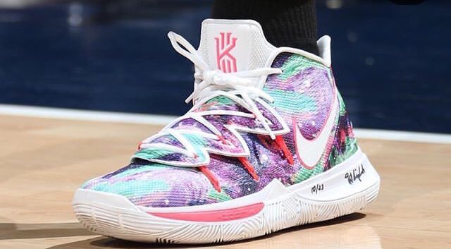 Nike kyrie5 マルチカラー カイリー5 国内12月15日発売予定】ナイキ カイリー 5 マルチカラー/マルチ