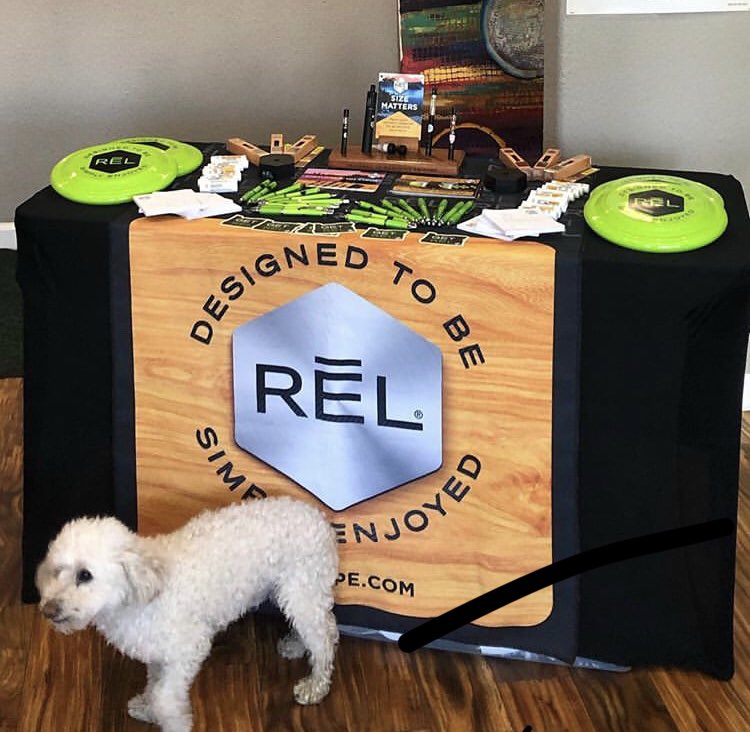 relcanna's tweet photo. We are at @pdxhicascade hanging out with great deals and awesome food & swag!! Get say hi to @stonergirldeluxe and #GETRĒL !!! #rēlcannabis #pdxnow #portlandpot #olcclicensed #cannabis #vape #pdxdispensary #weed #oil #cannabis #legal #weedlife #vapelife #thc https://t.co/VTHgRcjXtq