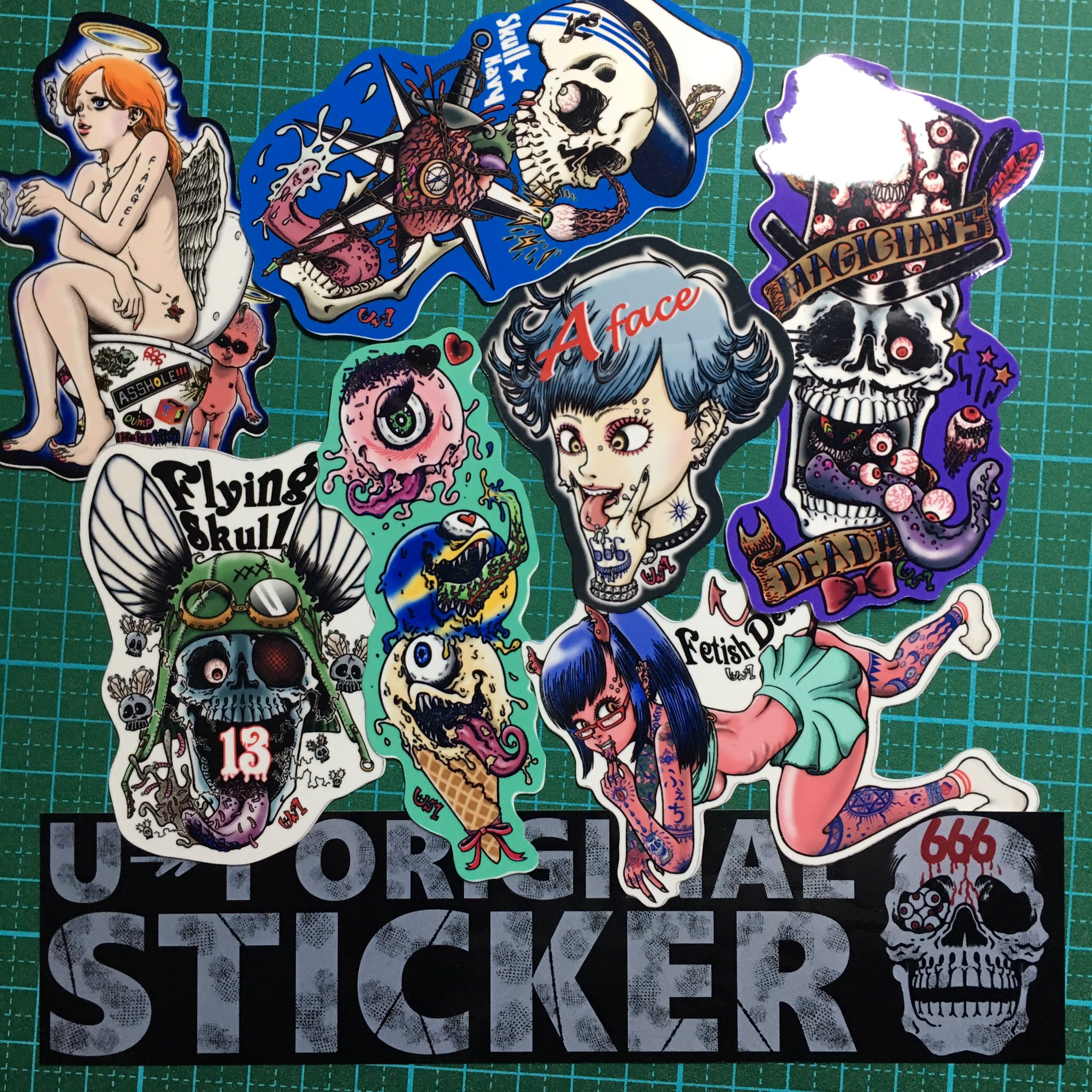 イラストレーターu 1 Yuichi メルカリでステッカー販売中です 興味のある方はぜひ オリジナルステッカー スカルステッカー ストリート系ステッカー クールなステッカー かっこいいステッカー T Co 0jp5u1svfe Twitter