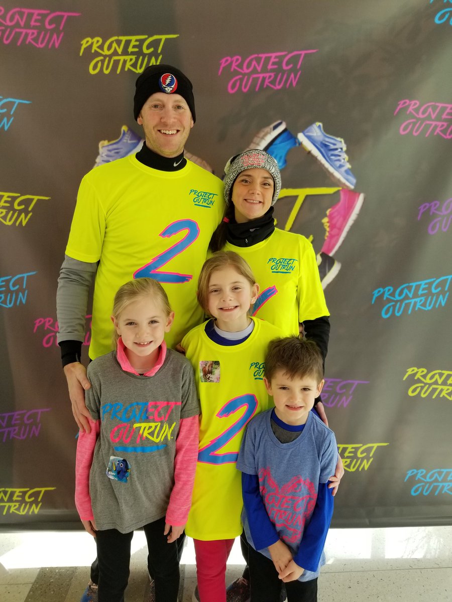 KylieRosesRun's tweet photo. What a day celebrating! Kylie was an inspiration 4 @projectoutrun &amp; we r so proud 2B part of this incredible mission &amp; all it does 4 these kids. We appreciate your continued support 4 both #projectoutrun &amp; #kylierosesrun. Thank you all! #werunwhatweraise #imnotsickbutmyshoesare https://t.co/bgpLMNdVyF