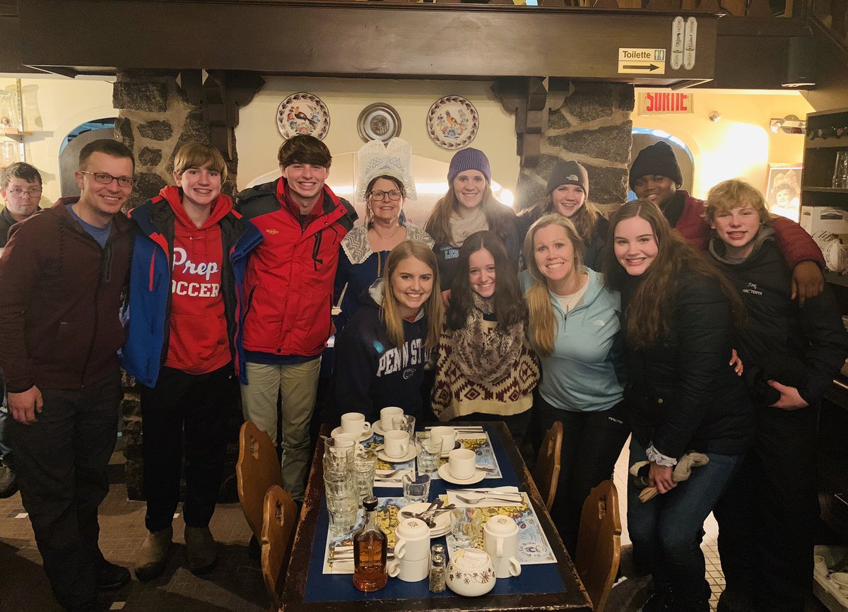 JPSentry's tweet image. Dog sledding, maple syrup, and a visit to a crêperie for the French Club members on the Québec trip. Photos courtesy of Cory Caton.