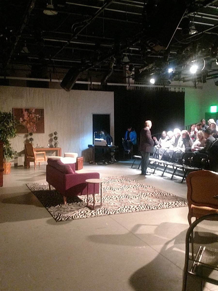 CRsoprano's tweet photo. Showtime! #ThreeWayOpera https://t.co/QSjNS23mBZ