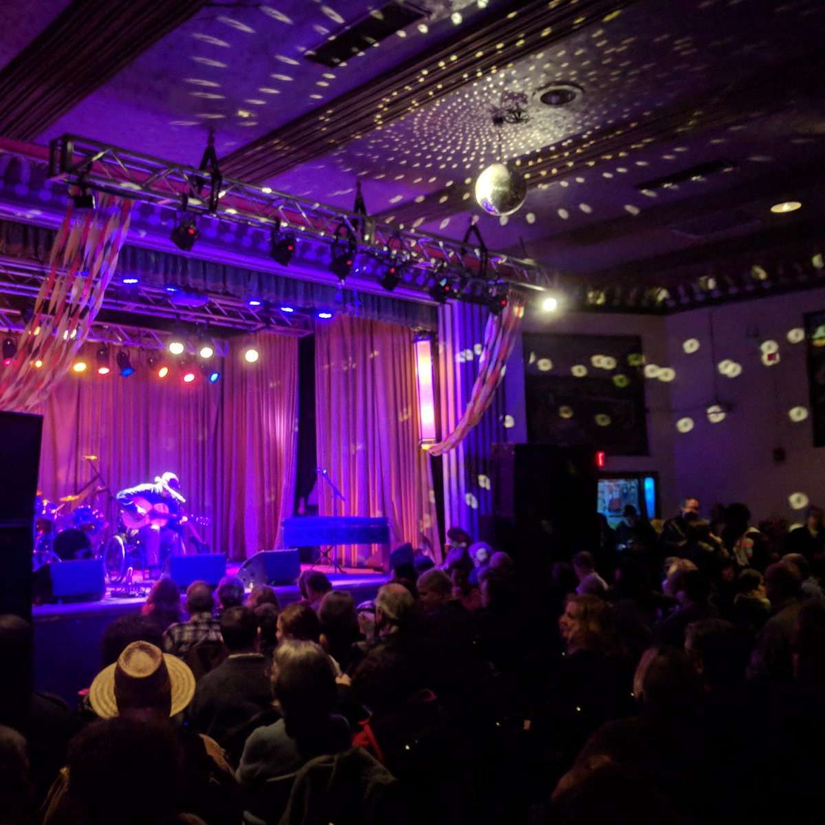 pkalina's tweet photo. @DaniCarlsonSays @PDNewsGuild Yes, it really is! #ConcertForTruth https://t.co/WjzMtH2tpA