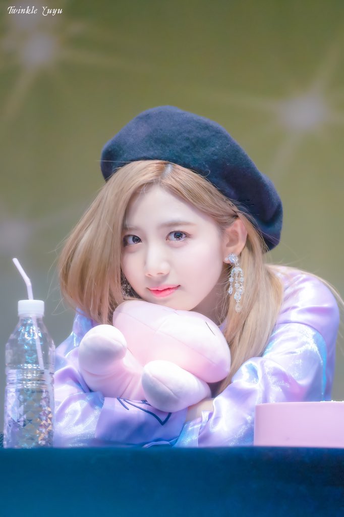 cherry__arr's tweet photo. このたれめが好きすぎるんだよね。

#CherryBullet https://t.co/ZbadwQwNJ9