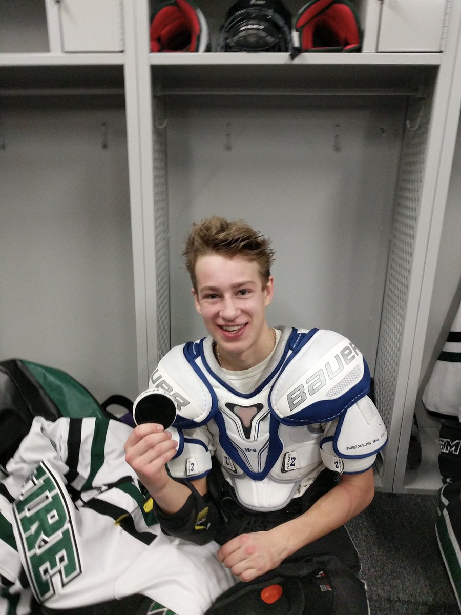 Holy Family Hockey tweet media